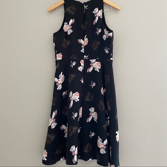 Banana Republic Black Floral Midi Dress - Picture 2 of 4